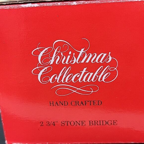 Christmas Collectible Stone Bridge And Trim A Home Gazebo - Picture 3 of 8
